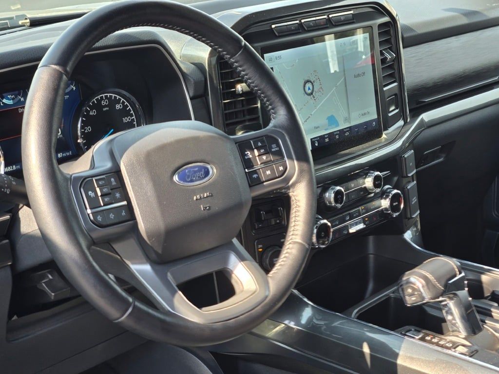 2022 Ford F-150 XLT photo 21