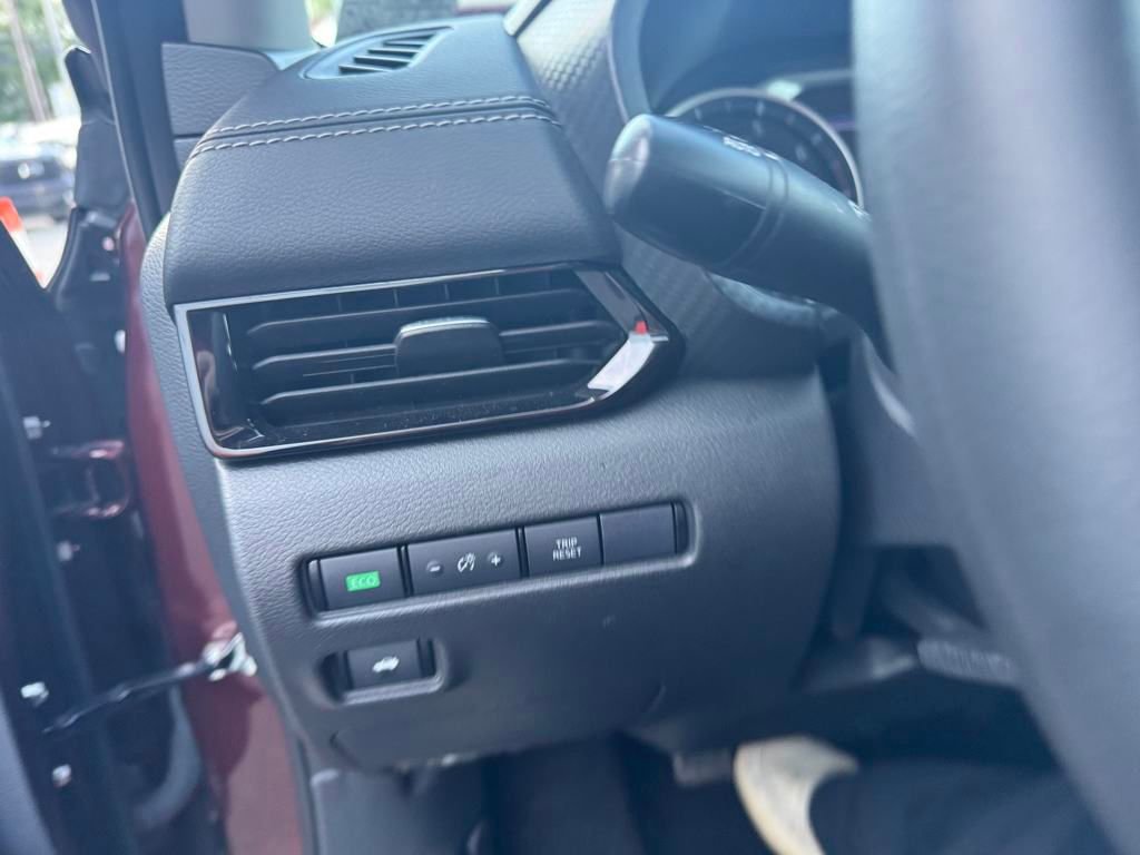 2024 Nissan Sentra SV photo 13