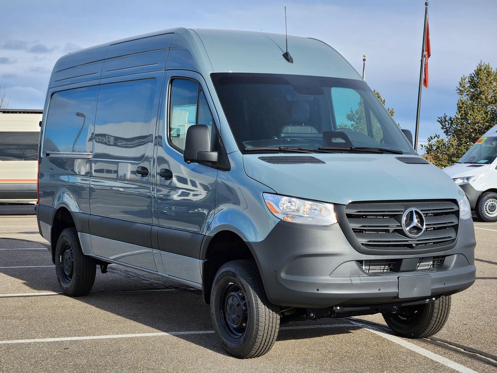2026 Mercedes-Benz Sprinter Cargo Van Base's photo