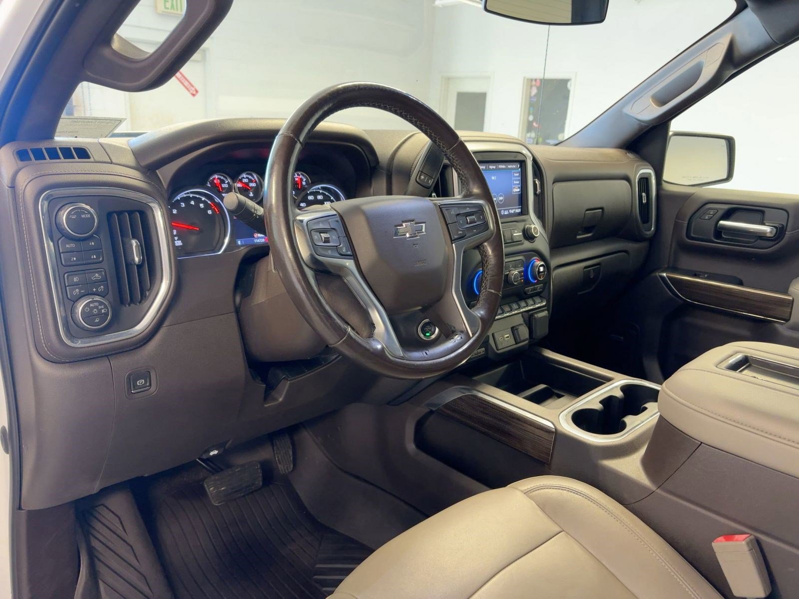 2020 Chevrolet Silverado 1500 LT Trail Boss photo 3