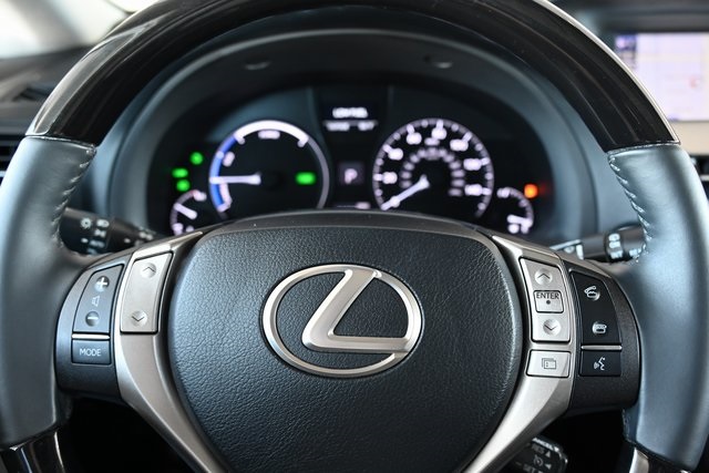 2015 Lexus RX 450h Luxury photo 12