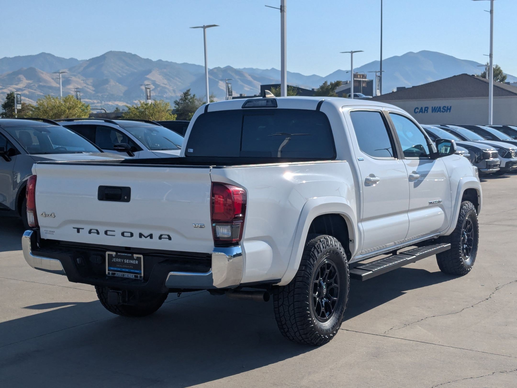 2019 Toyota Tacoma SR5 4x4 photo 5