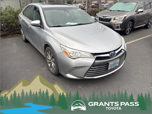 2015 Toyota Camry XLE Hybrid