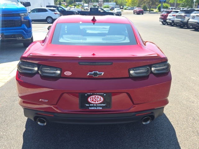 2021 Chevrolet Camaro 1LT photo 5