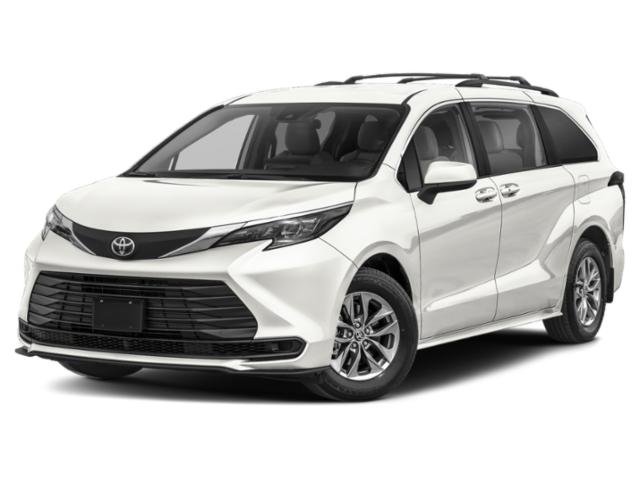 2026 Toyota Sienna LE's photo