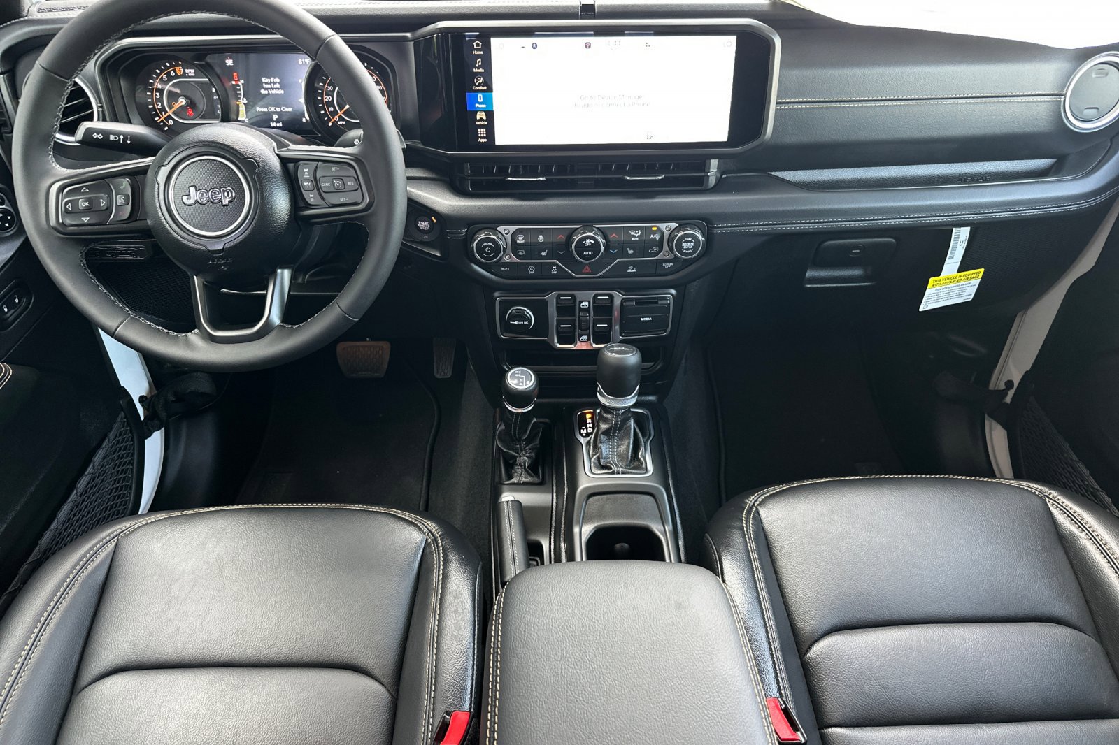 2025 Jeep Gladiator Tradesman photo 13