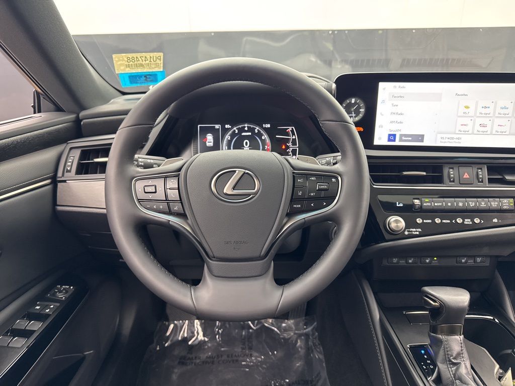 2023 Lexus ES 350 photo 8