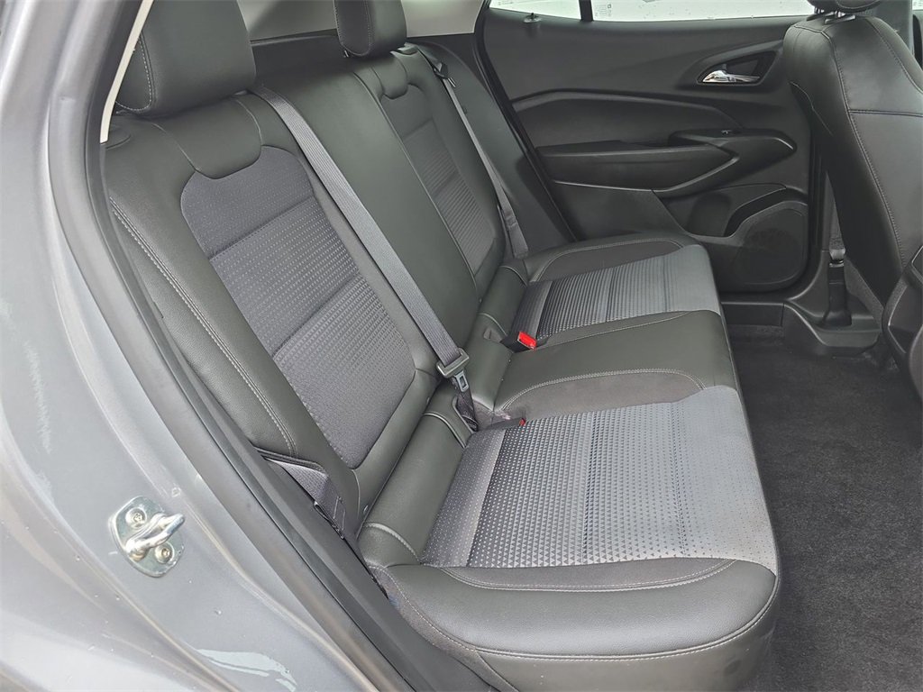 2024 Chevrolet Trax LT photo 23