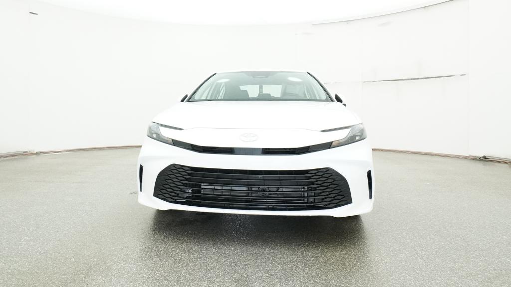 2025 Toyota Camry LE photo 2
