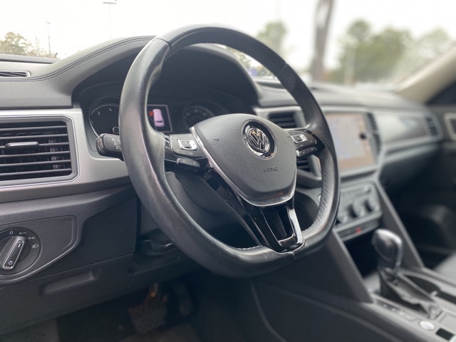 2019 Volkswagen Atlas V6 SE Technology photo 3