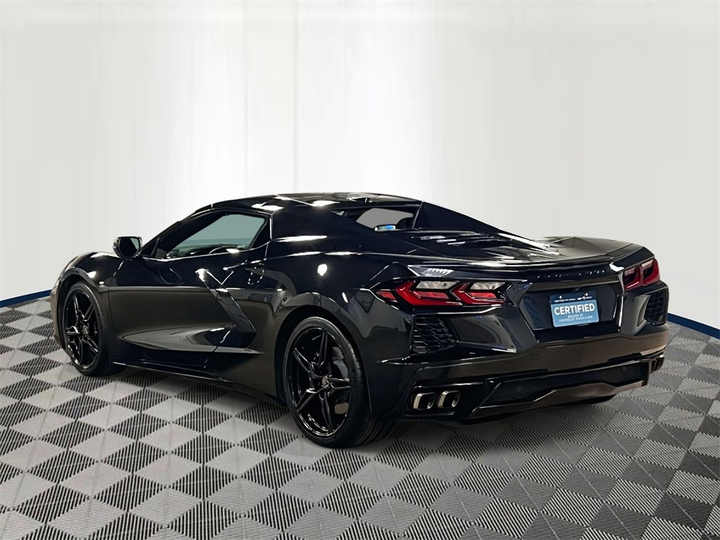 2024 Chevrolet Corvette Stingray 2LT photo 3