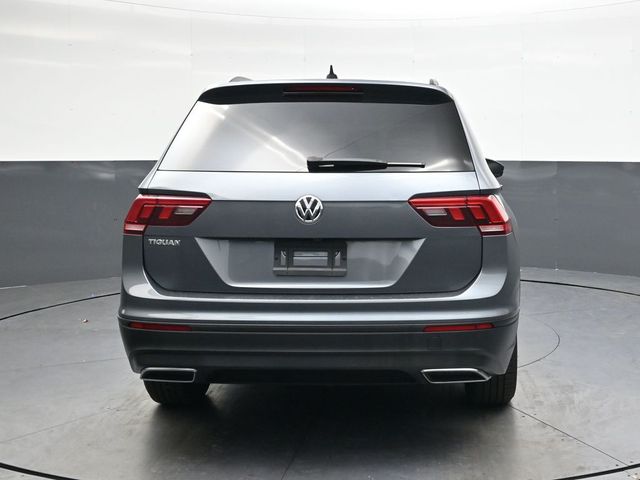 2021 Volkswagen Tiguan S photo 2
