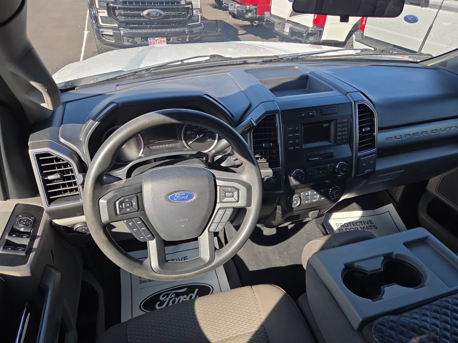 2019 Ford F-350 XLT photo 4