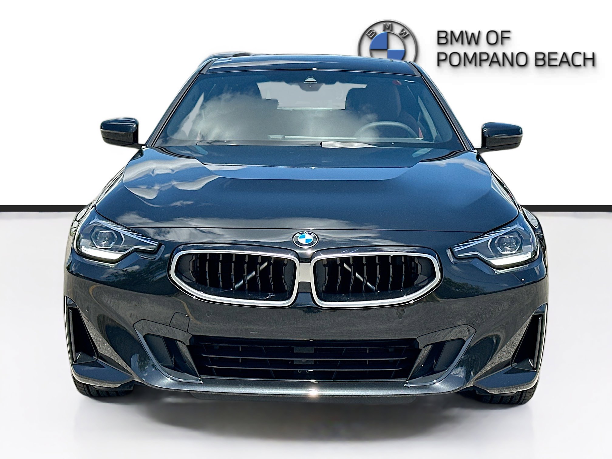 2025 Bmw 230i photo 2