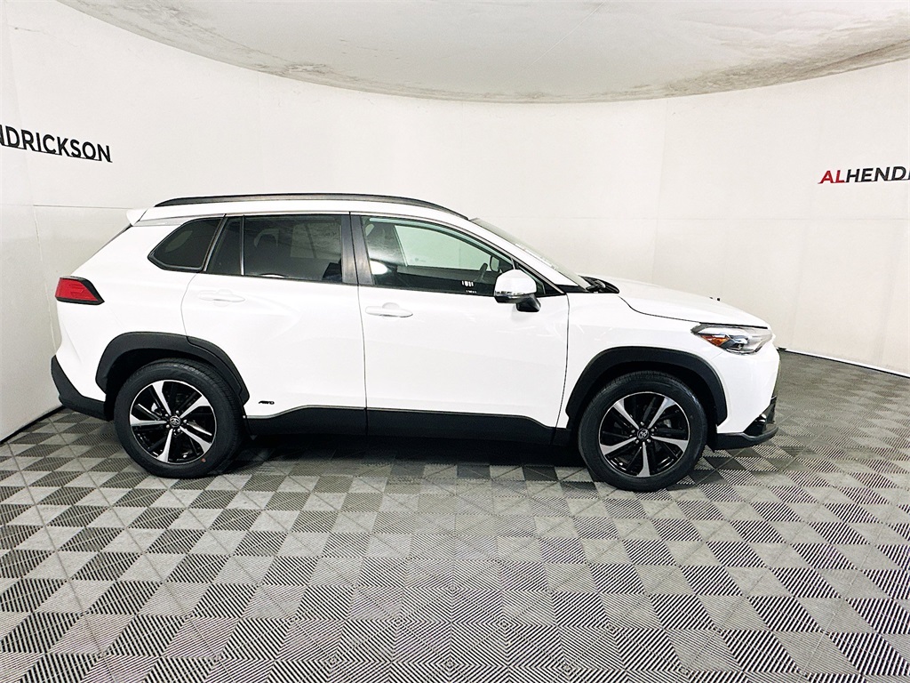 Used 2023 Toyota Corolla Cross XSE with VIN 7MUFBABG2PV003600 for sale in Northfield, Minnesota