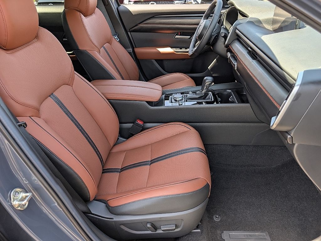 2025 Mazda CX-50 Meridian Edition photo 15