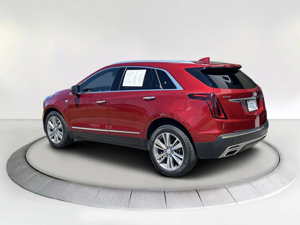 2024 Cadillac XT5 Premium Luxury photo 3