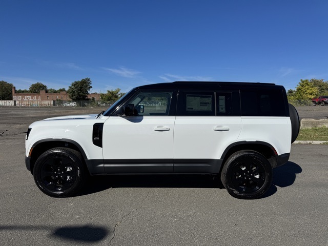 2026 Land Rover Defender 110 S photo 2