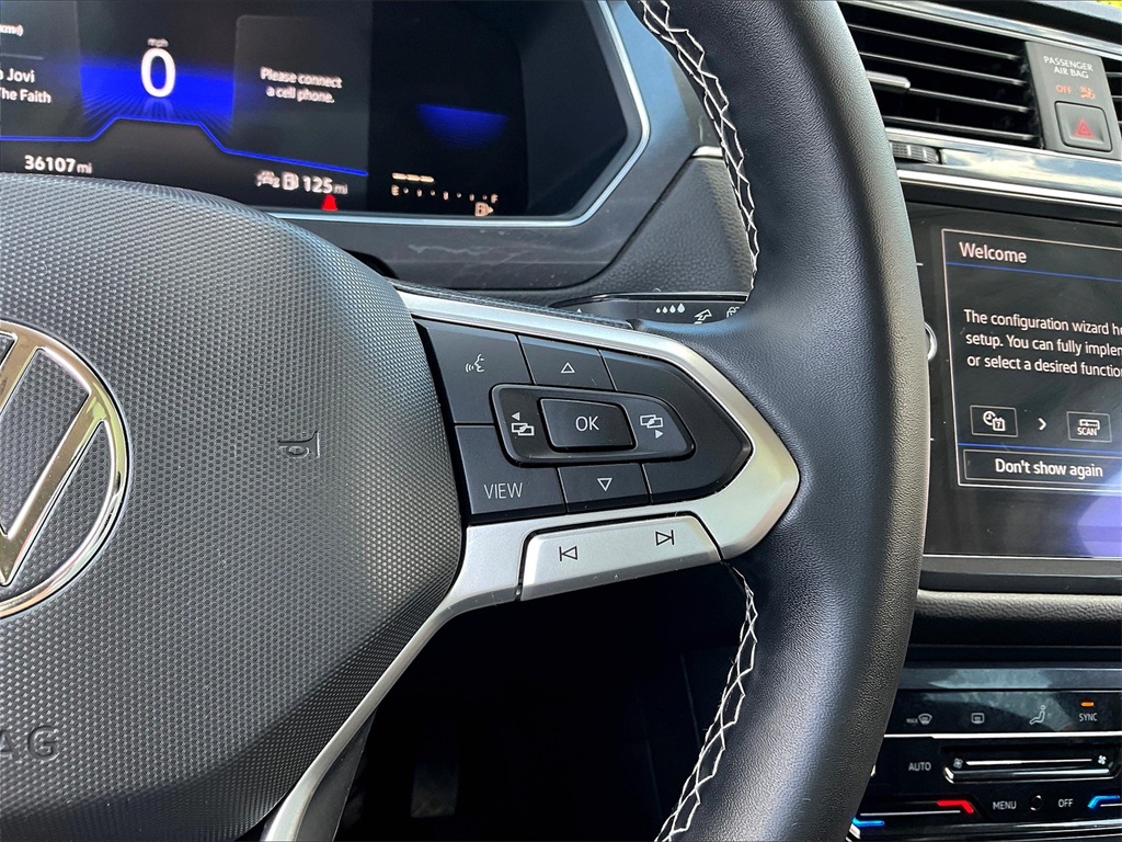 2022 Volkswagen Tiguan SE photo 23