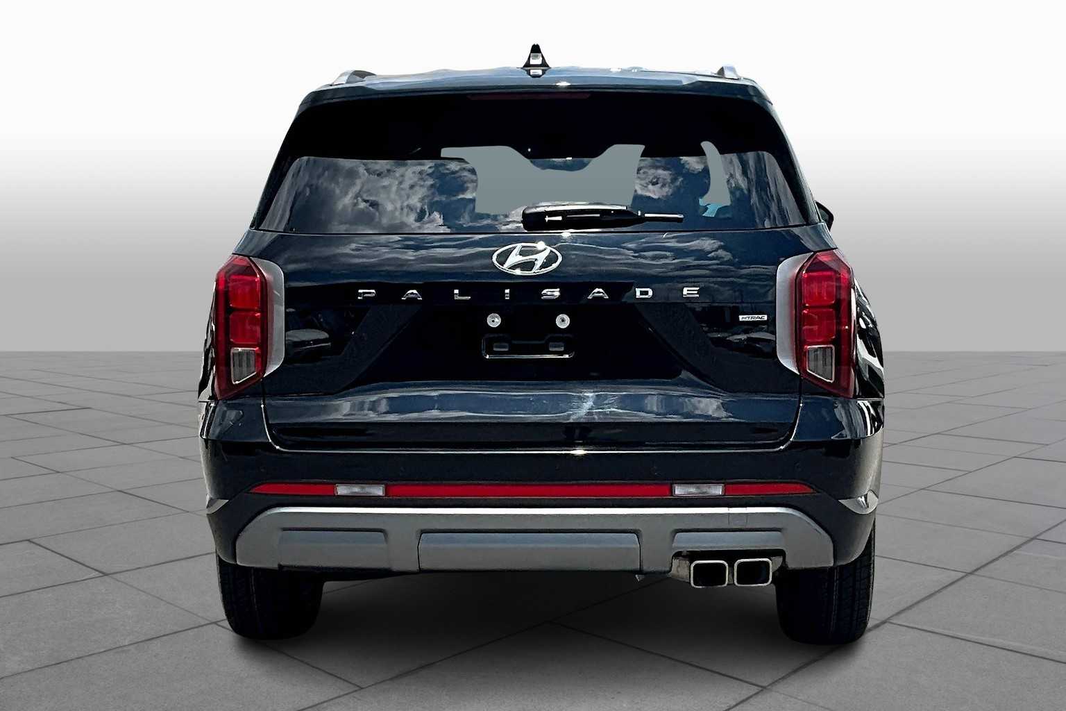 2025 Hyundai Palisade SEL photo 4