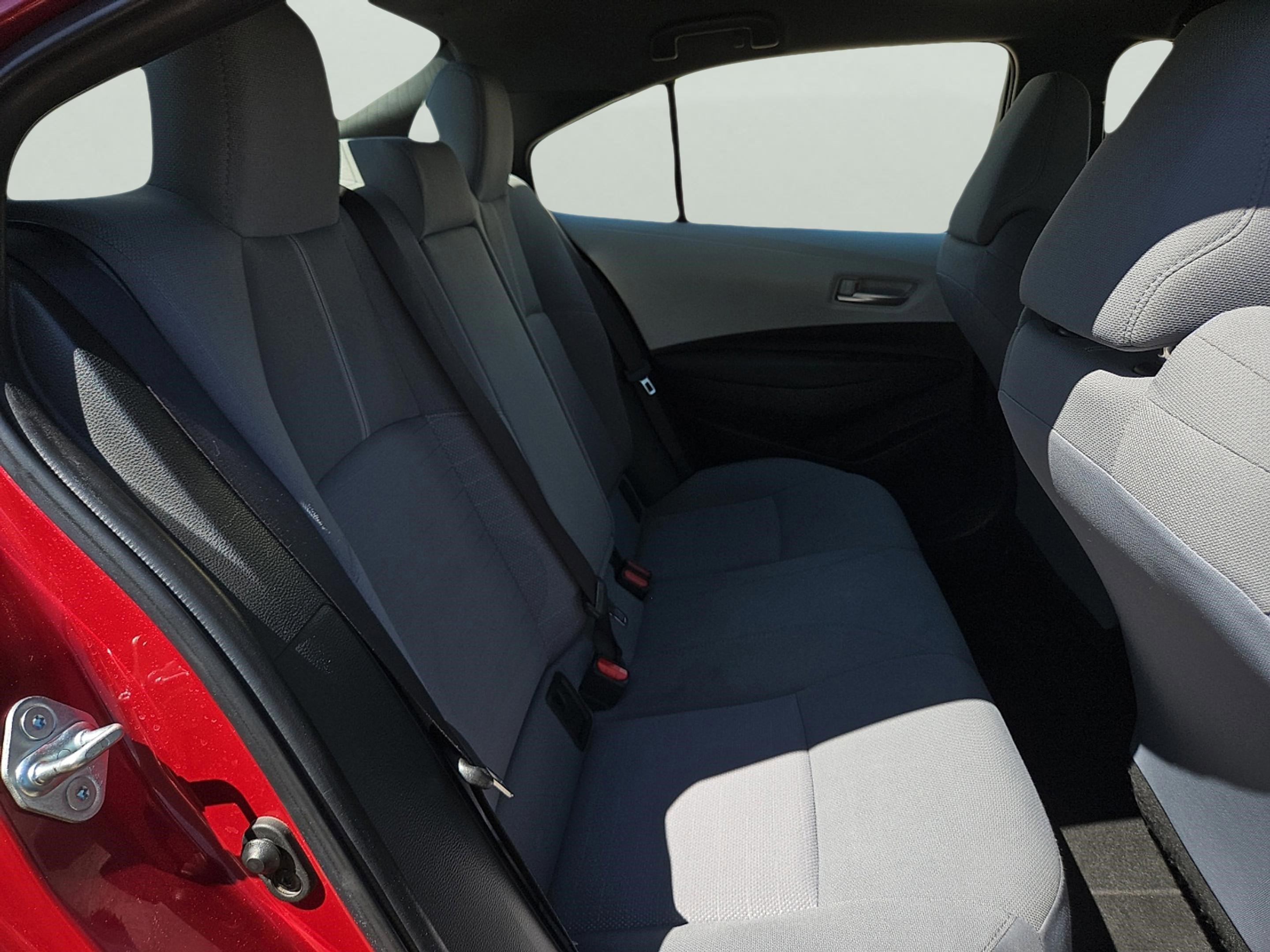 2022 Toyota Corolla SE photo 9
