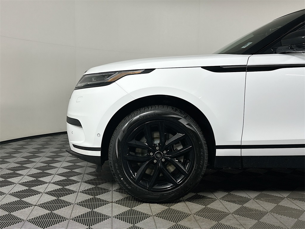 2026 Land Rover Range Rover Velar S photo 9
