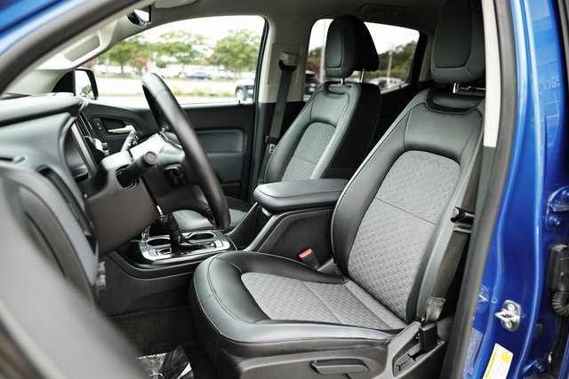 2018 Chevrolet Colorado Z71 photo 17