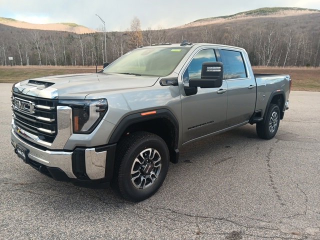 2026 Gmc Sierra 2500 HD SLE photo 2