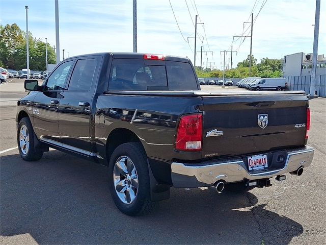 2017 Ram 1500 Big Horn photo 3
