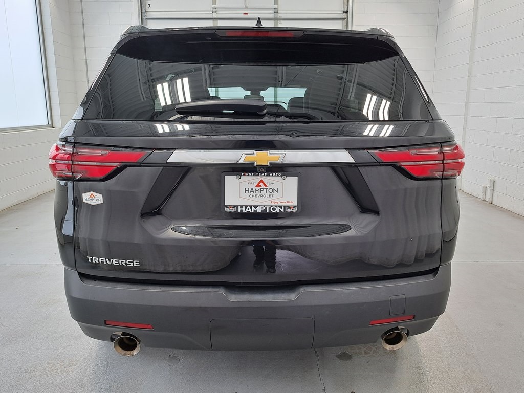 2023 Chevrolet Traverse LS photo 5