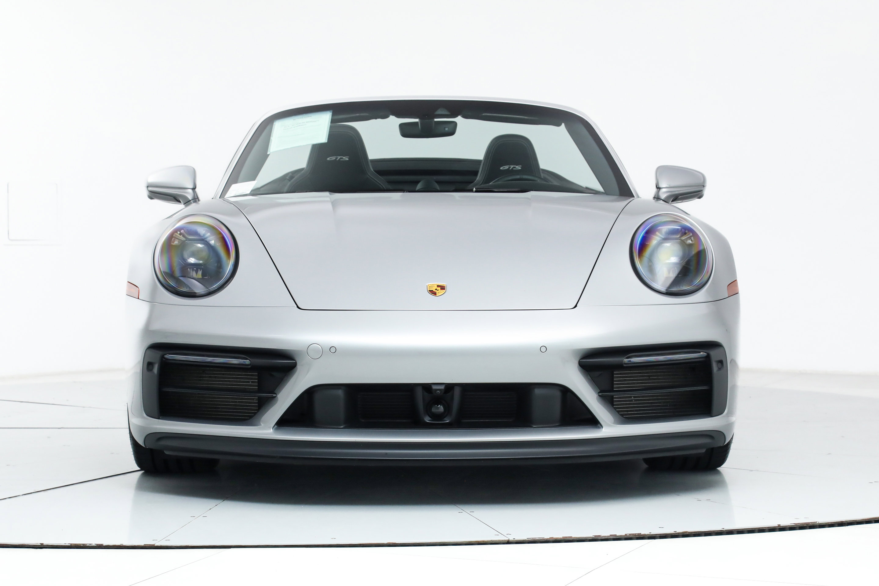 2024 Porsche 911 4 GTS Cabriolet photo 10