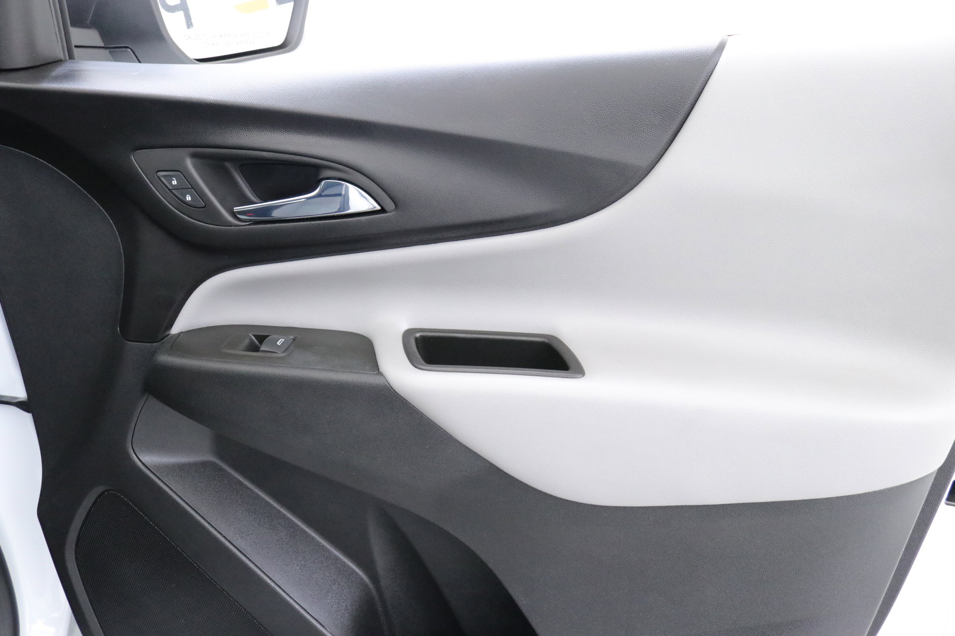 2022 Chevrolet Equinox LS photo 31