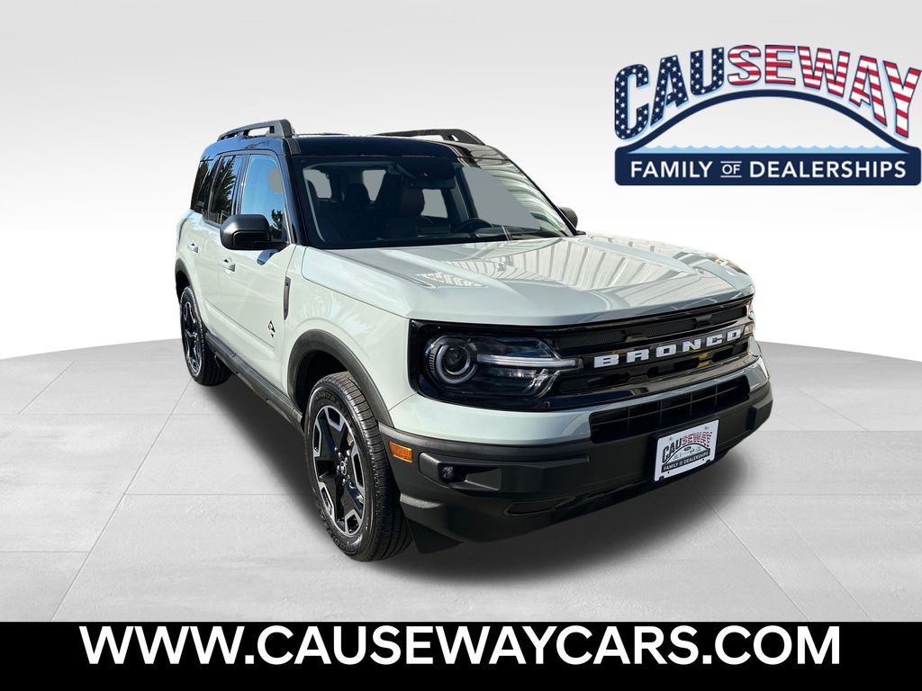 2022 Ford Bronco Sport Outer Banks's photo