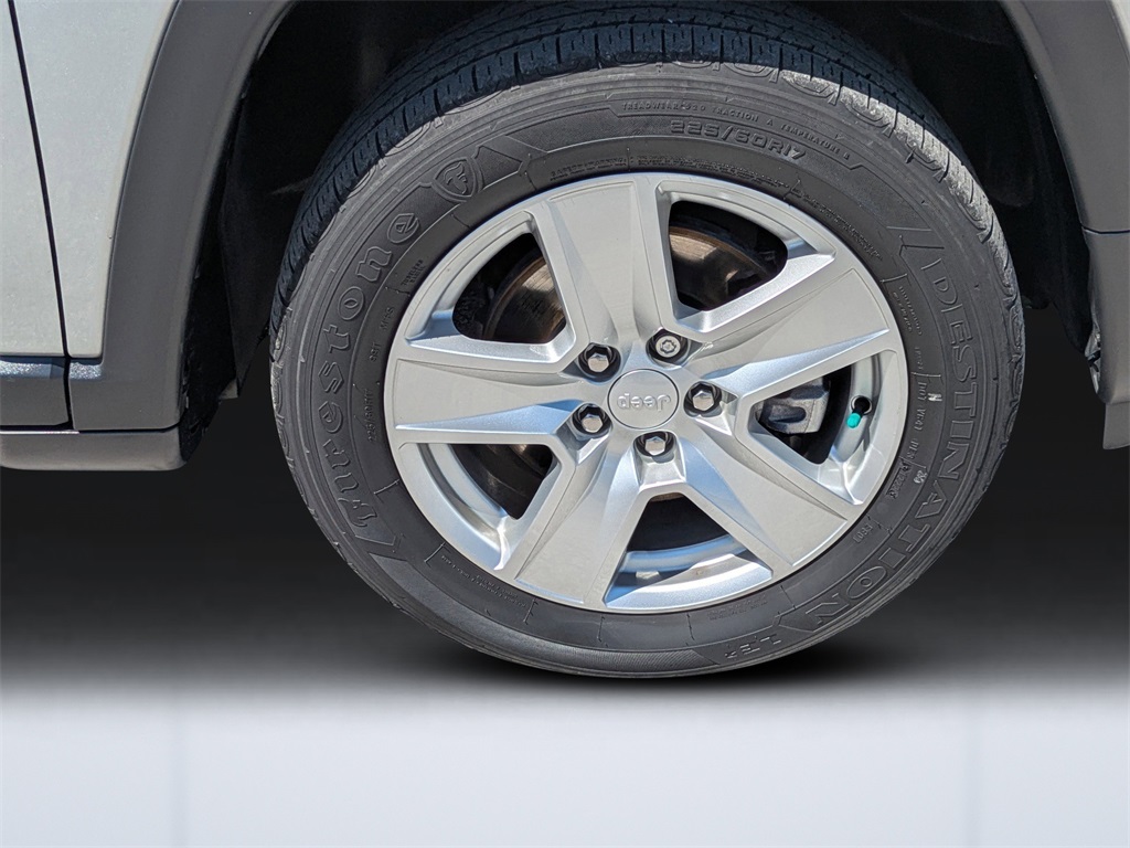 2022 Jeep Compass Latitude photo 11