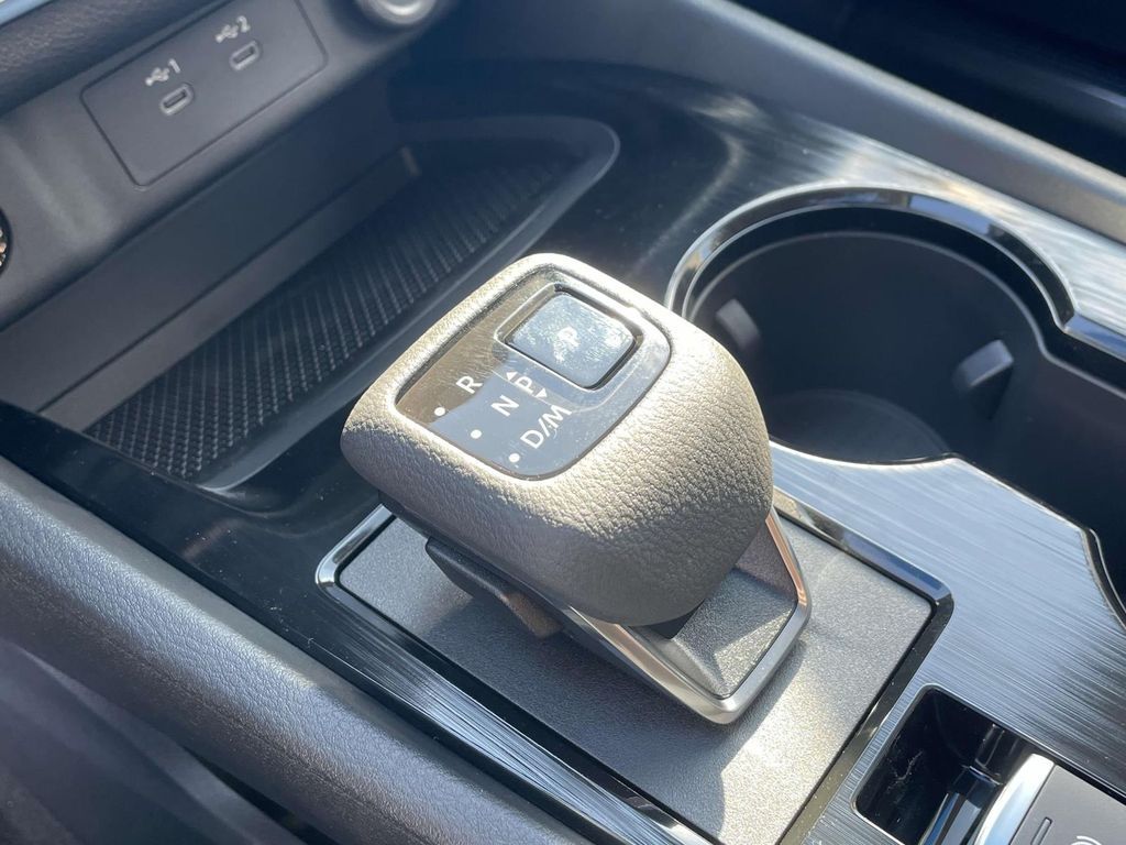 2026 Nissan Rogue SV photo 29