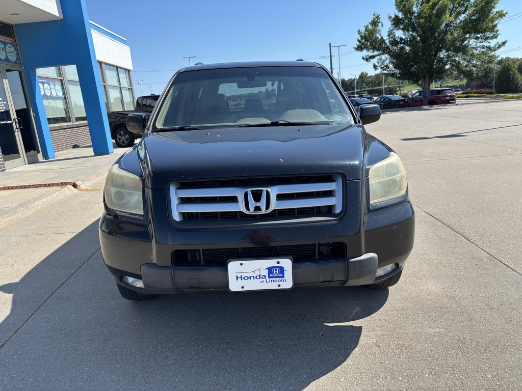 Used 2006 Honda Pilot EX with VIN 2HKYF18526H560511 for sale in Lincoln, NE