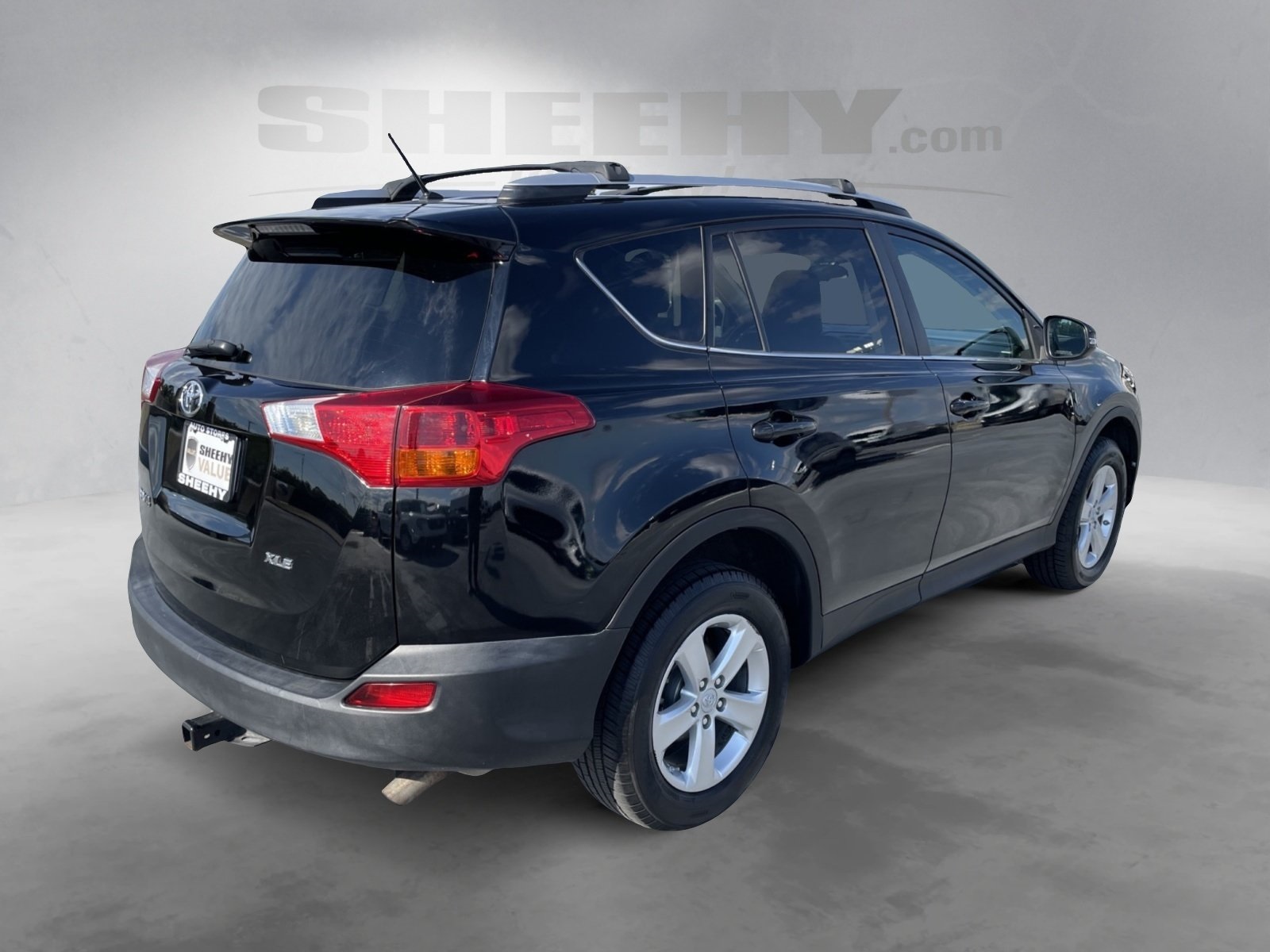 2013 Toyota RAV4 XLE photo 10