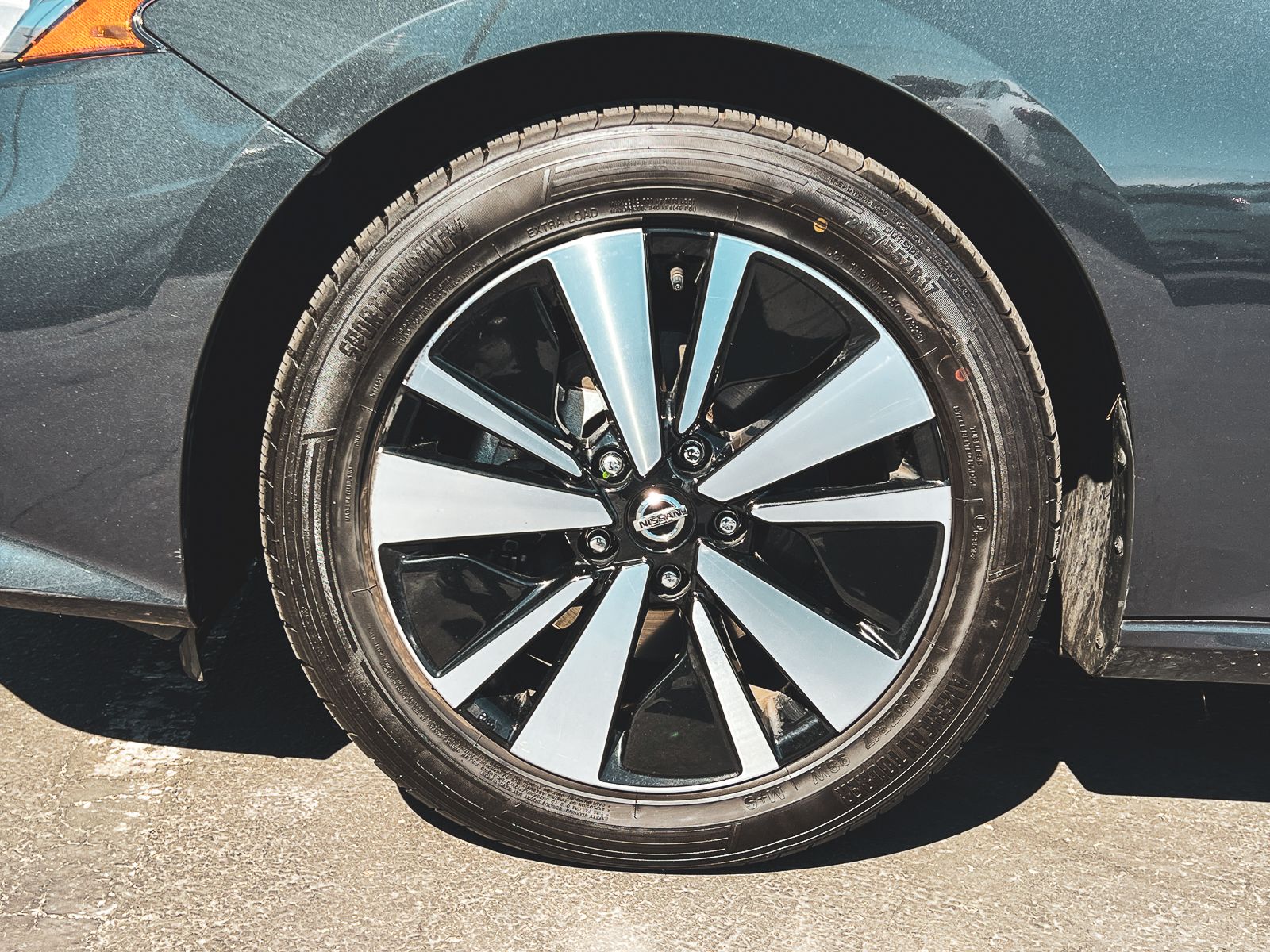 2022 Nissan Altima 2.5 SV photo 3