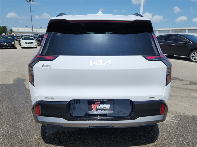 2026 Kia EV9 GT-Line AWD photo 2
