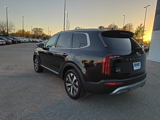2020 Kia Telluride S photo 2