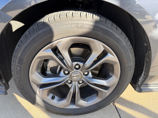 2023 Honda Accord 1.5T EX photo 3