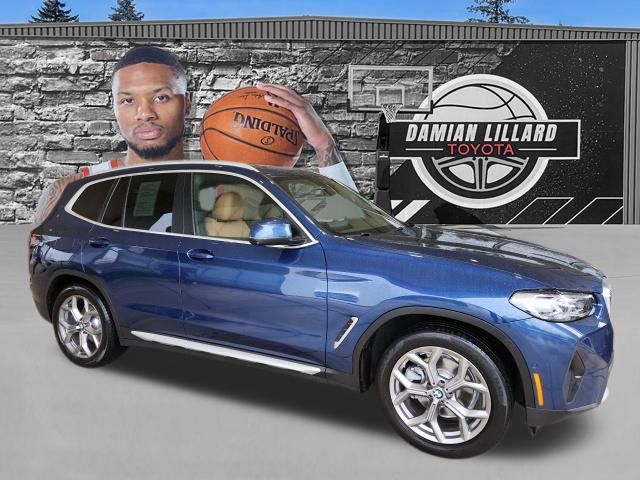 2023 BMW X3 30i's photo