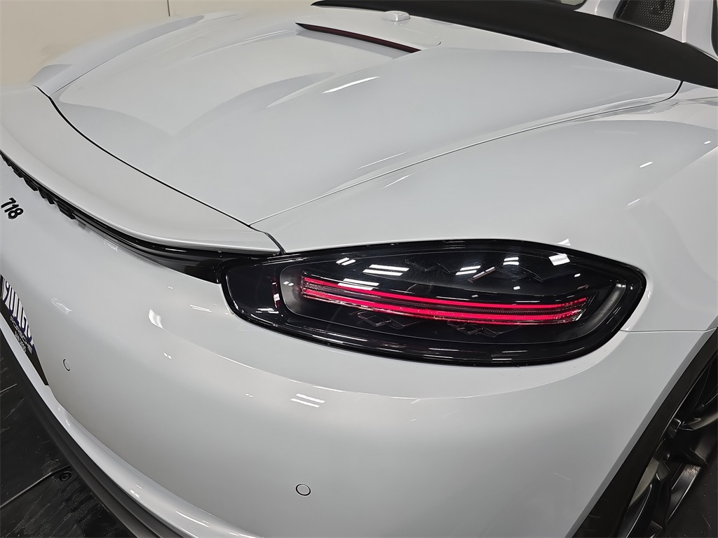 2025 Porsche Boxster GTS 4.0 photo 28