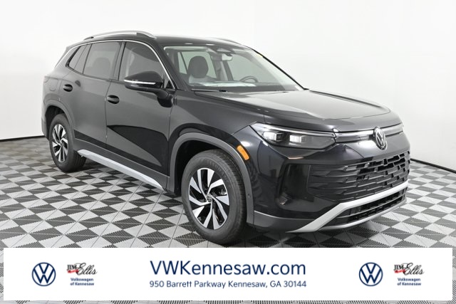 2025 Volkswagen Tiguan S's photo