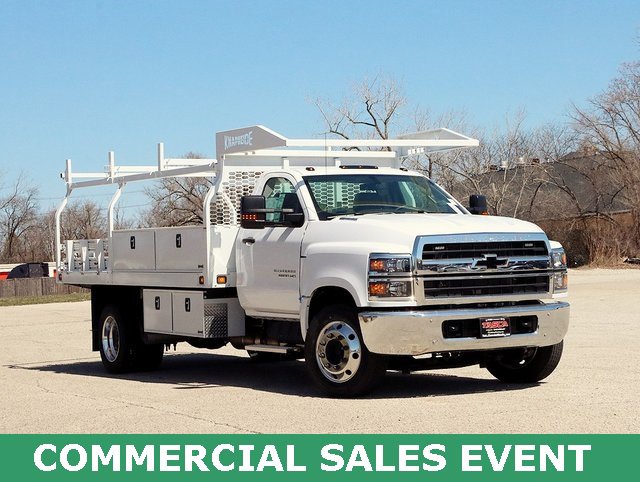 2024 Chevrolet Silverado 4500 Medium Duty Chassis Cab Work Truck's photo