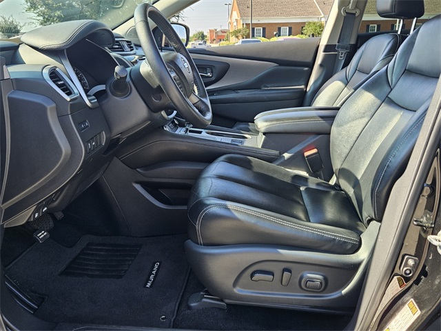 2019 Nissan Murano SL photo 3