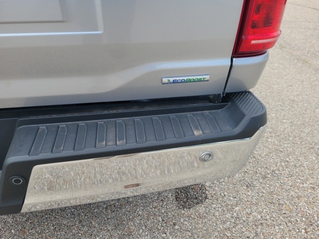 2023 Ford F-150 XLT photo 20