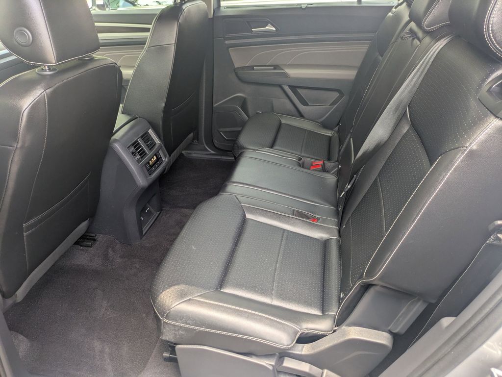 2022 Volkswagen Atlas V6 SE Technology photo 14