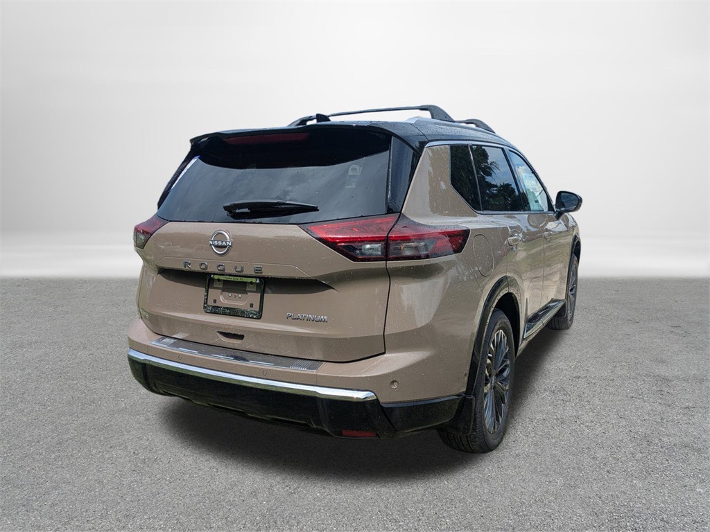 2025 Nissan Rogue Platinum photo 3