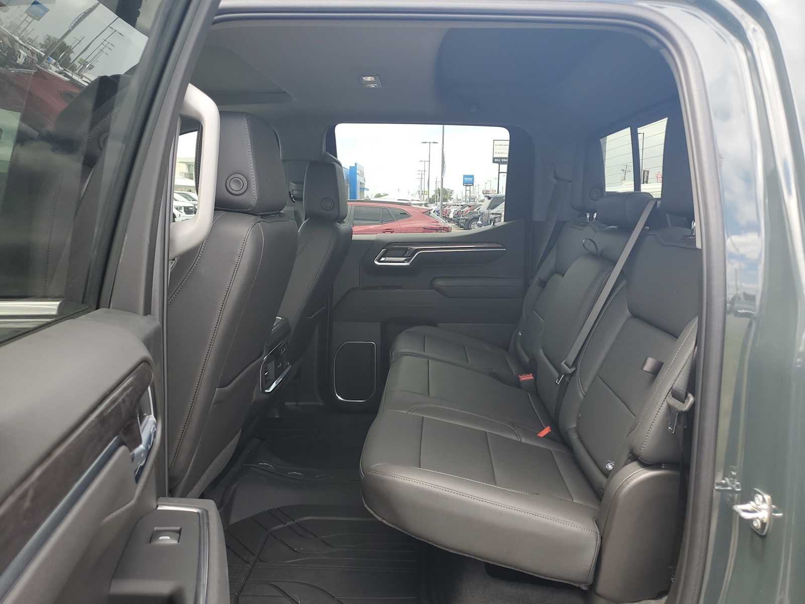2025 Chevrolet Silverado 1500 LTZ photo 13